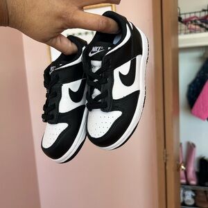 Nike Kids Black and White Sneakers